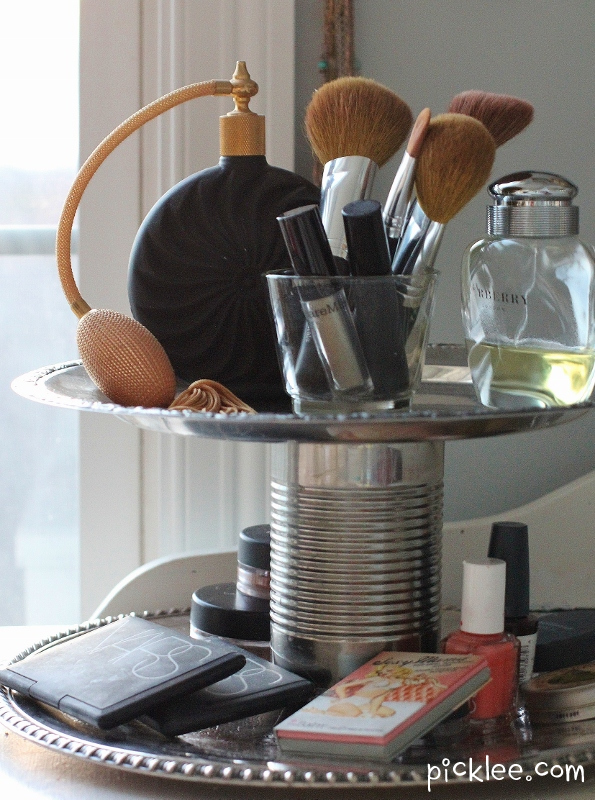 6 Clever Makeup Organizers