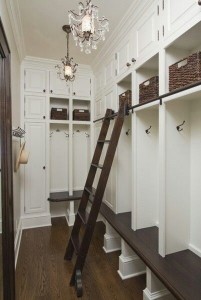 5 Ways to Make Your Mudroom More Functional