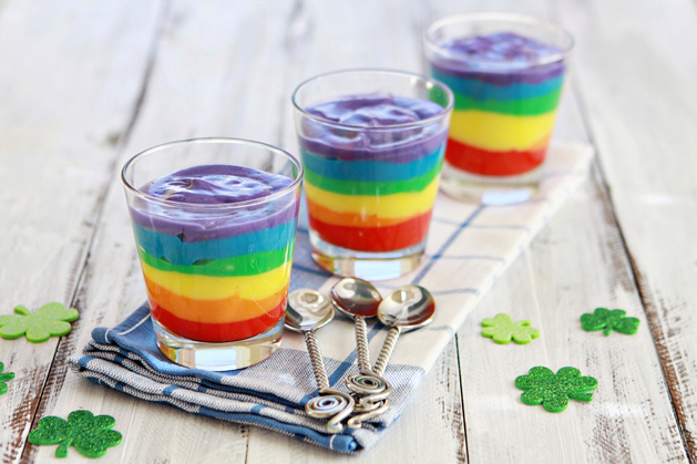 St. Patrick's Day Crafts - Rainbow Pudding