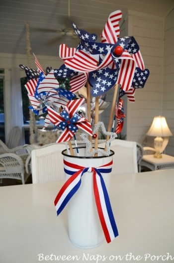 8 Incredible Centerpieces for a Festive Fourth of July