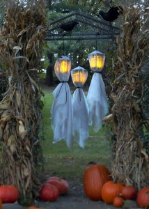 15 Ways to Haunt Your Home - My List of Lists