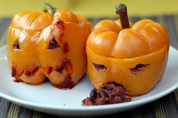 Halloween, Halloween recipes, party ideas, fall holiday, popular pin, creepy recipes, Halloween party ideas. 