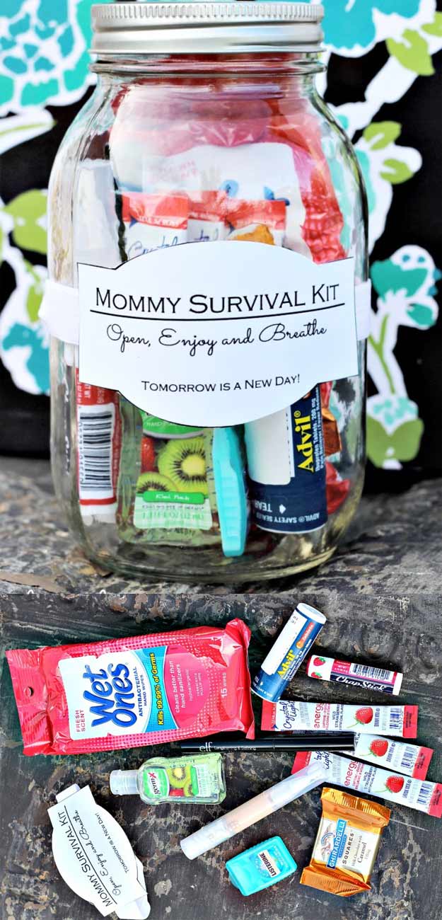 diy-gift-in-a-jar-mommy-survival-kit