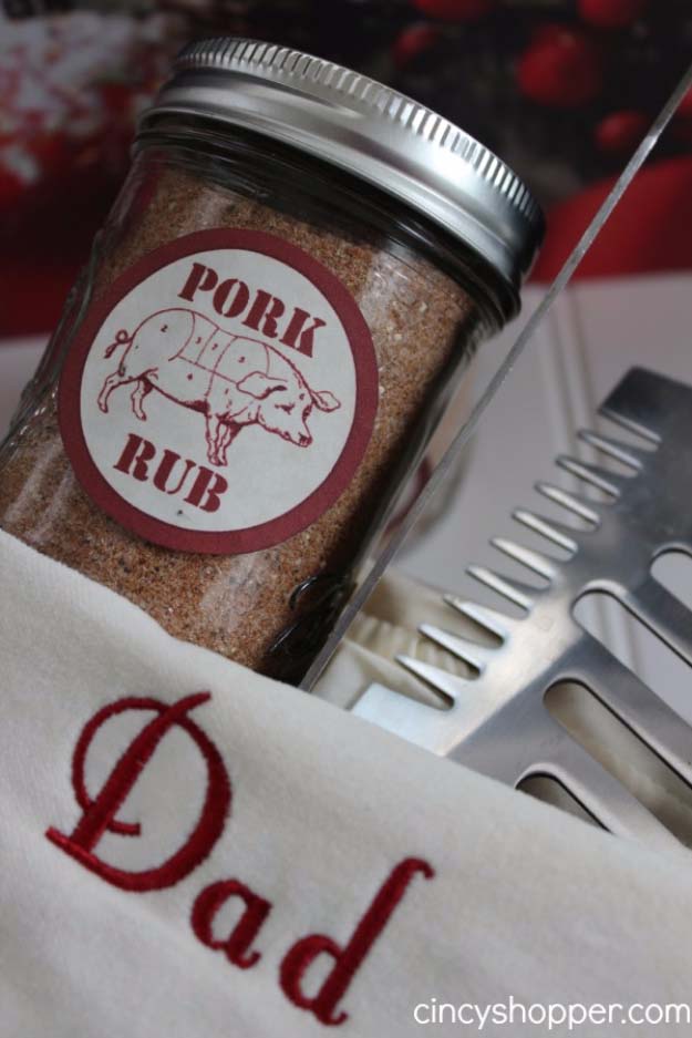 pork-rub-gift-in-a-jar-for-dad