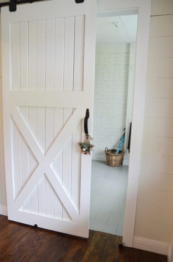 Have a Hey Day! 10 Barn Door DIY Projects| Barn Door, Barn Door Projects, DIY Barn Door, Barn Door DIY, How to Make Your Own Barn Door, DIY Home Decor Projects, Projects for the Home, Popular Pin