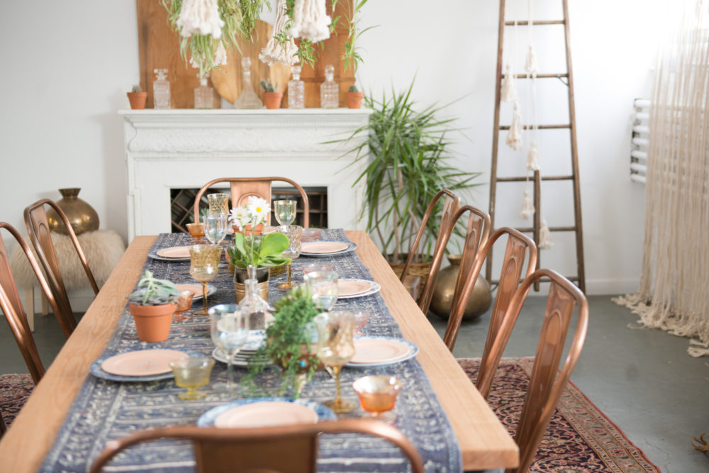 copper-chairs-breukeln-table-1000x667