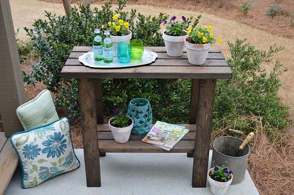 10 Free Potting Bench Projects10