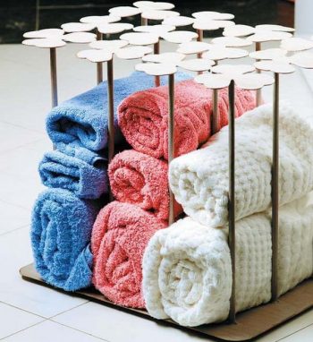 Easy Ways to Store Your Bathroom Towels - Bathroom Towel Storage, Bathroom Storage Tips, Storage Tips for the Bathroom, Bathroom Organization, Bathroom Organization Ideas, Bathroom Organization Tips and Tricks, Cute Ways to Store Bathroom Towels, Popular Pin