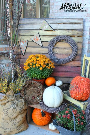 Great Ways to Decorate Your Porch for Fall - Fall Porch Decor, Fall Porch Decor Ideas, DIY Fall Porch Decor, Porch Decor, Porch Decor Hacks, Fall Home Decor, DIY Fall Home Decor, Popular Pin