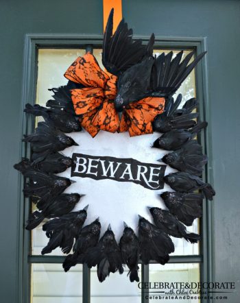 10 EASY Dollar Store Halloween Decorations - Dollar Store Halloween Decor, DIY Halloween Decor, Halloween Home Decor, Holiday Decor for the Home, DIY Holiday Decor, Halloween Decorations for the Home, Cheap Home Decorations, Cheap Halloween DIYs, Cheap Halloween Decor, Popular Pin