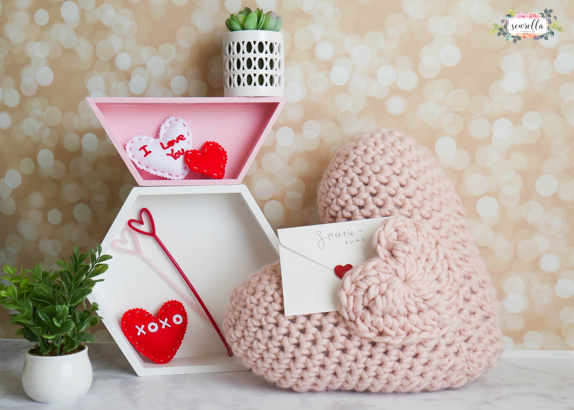 Adorable Crochet Crafts for Valentines Day - My List of Lists