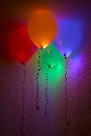 10 Totally Cool Things to Do With Glow Sticks| Glow Stick Ideas, Glow Stick Crafts, Glow Stick Crafts for Kids, Crafts, Crafts for Kids, Crafts to Make and Sell, Crafts for Teens to Make, Crafts for Toddlers, Crafts for Kids Easy, Easy Crafts for Kids, Easy Crafts #CraftsforKids #CraftsforKidsEasy #GlowStickIdeas #GlowStickCrafts