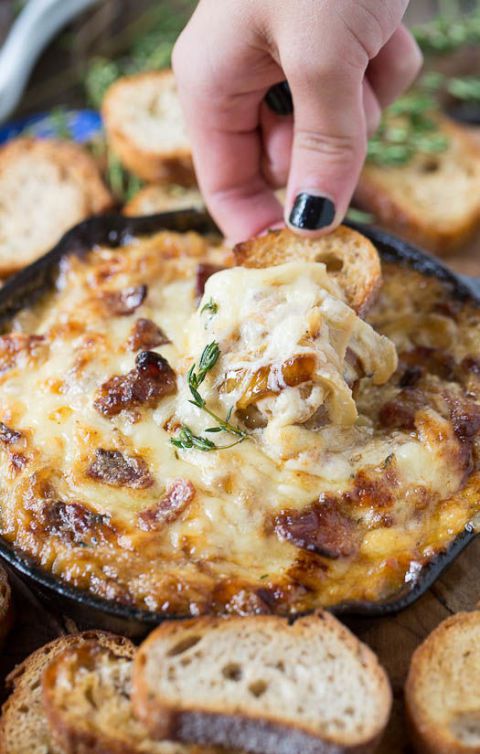 10+ Delicious Party Dip Recipes