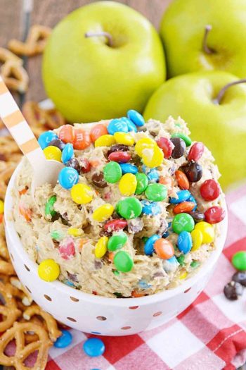 10+ Delicious Party Dip Recipes| Party Dip Recipes, Party Recipes, Party Recipes for a Crowd, Part Recipes Appetizers, Party Recipes Easy 